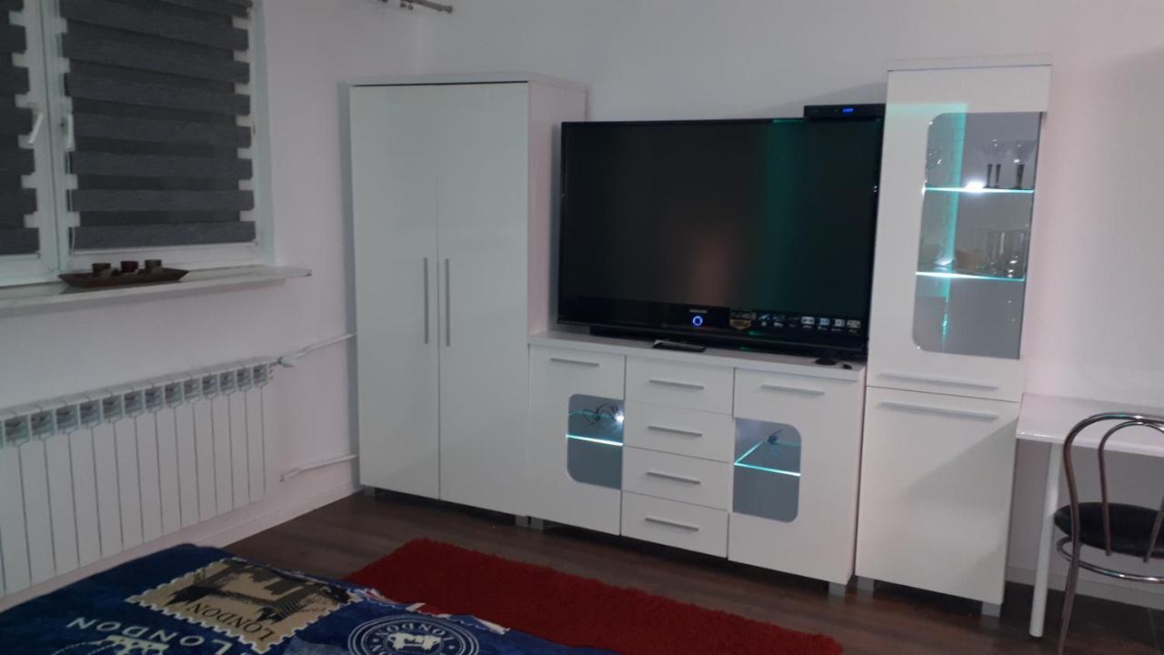 Apartament Centrum Panoramiczna Big Ben Z Balkonem-- Klimatyzacja-- Kielce Kültér fotó
