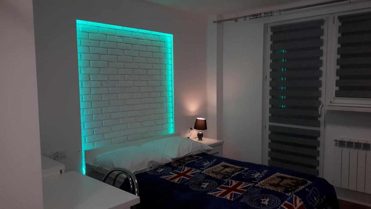 Apartament Centrum Panoramiczna Big Ben Z Balkonem-- Klimatyzacja-- Kielce Kültér fotó