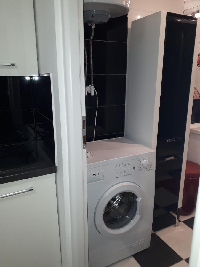 Apartament Centrum Panoramiczna Big Ben Z Balkonem-- Klimatyzacja-- Kielce Kültér fotó